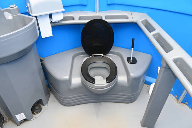 Best Sanitation services for porta potties  in Algonquin, MD